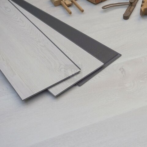 Need a Handyman for Flooring ASAP!