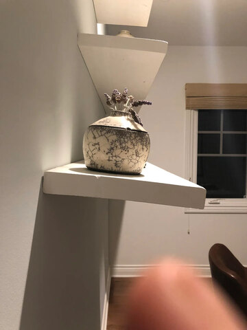 Toronto handyman needed – loose wall shelf
