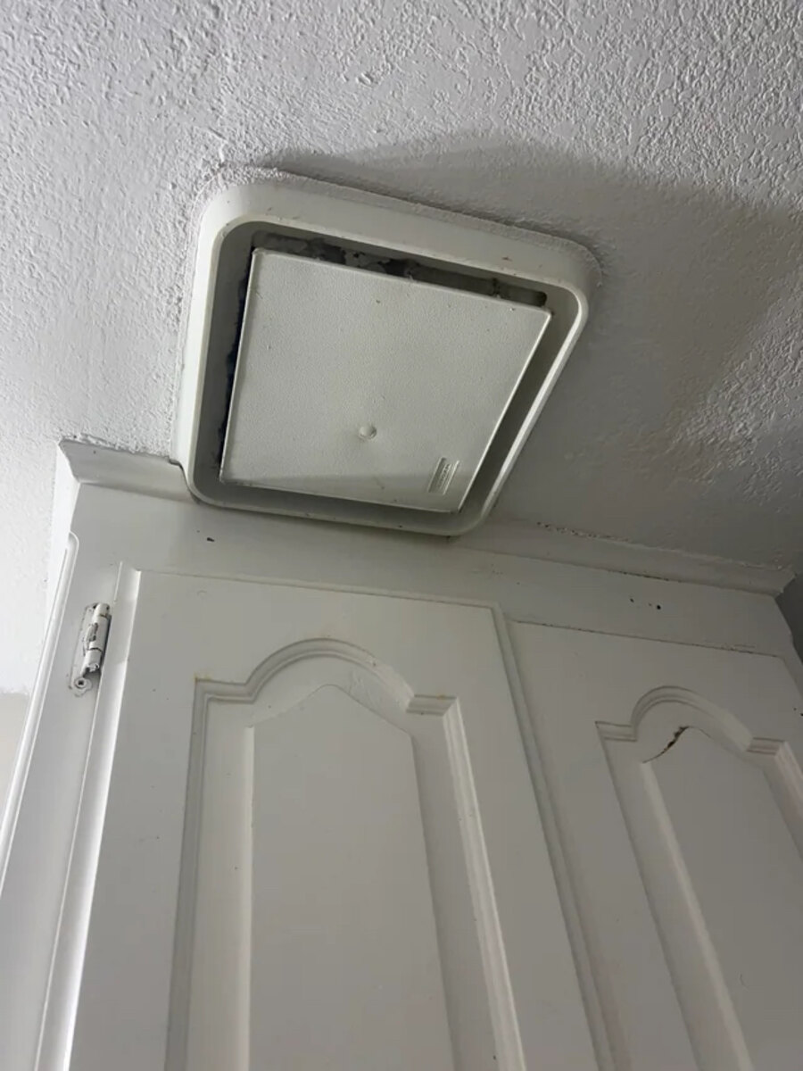 Looking for a Handyman – Bathroom Fan Stopped Working